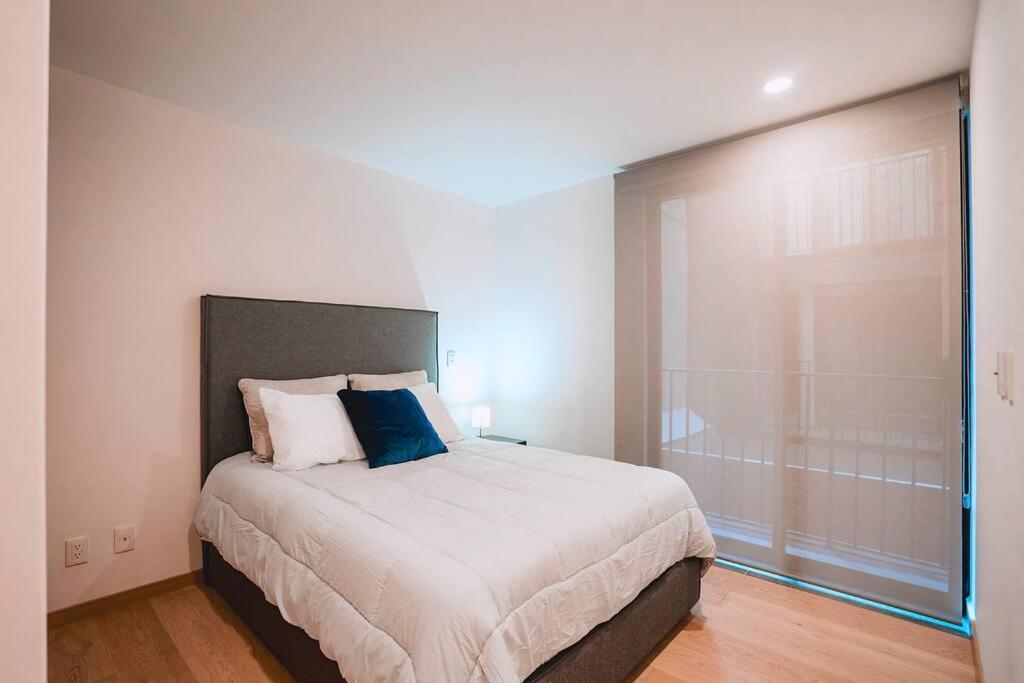 Stunning 3br With Pool, Gym, Coworking In Condesa Apartment *